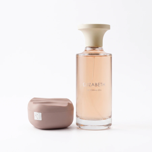Elizabeth and Beauty Powder